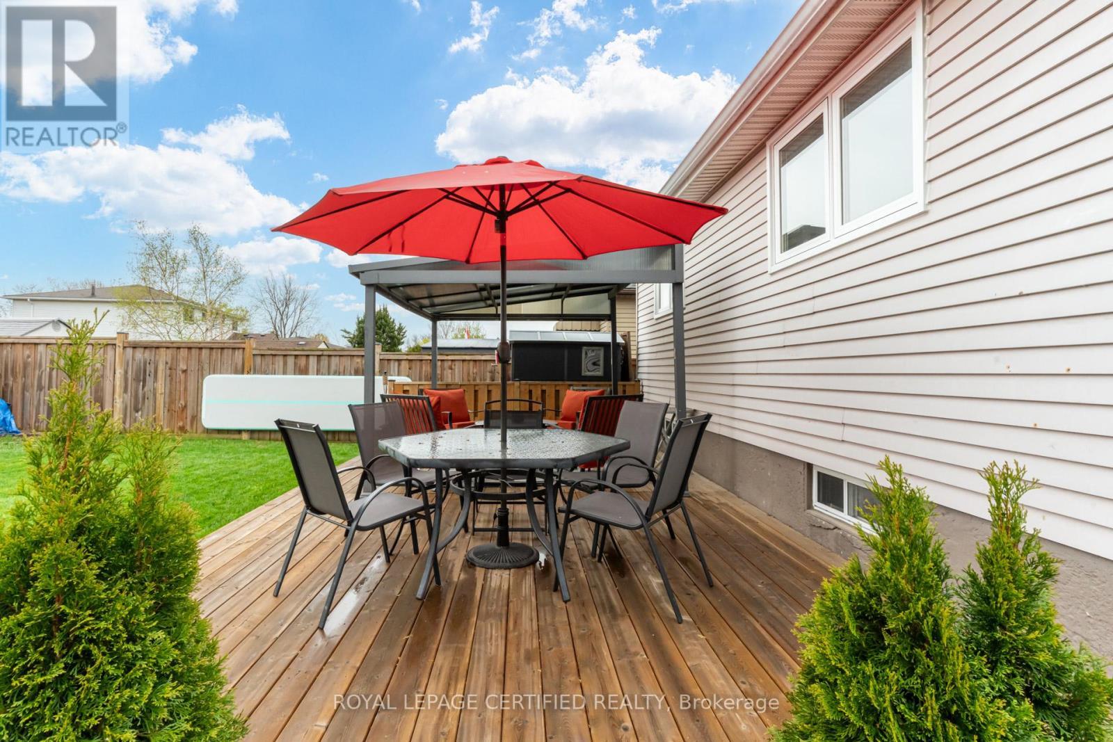 27 Lambert Street, Hamilton, ON - Outdoor With Deck Patio Veranda With Exterior