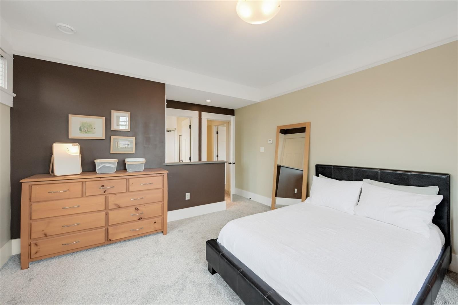 12 Briar Pl, Victoria, BC