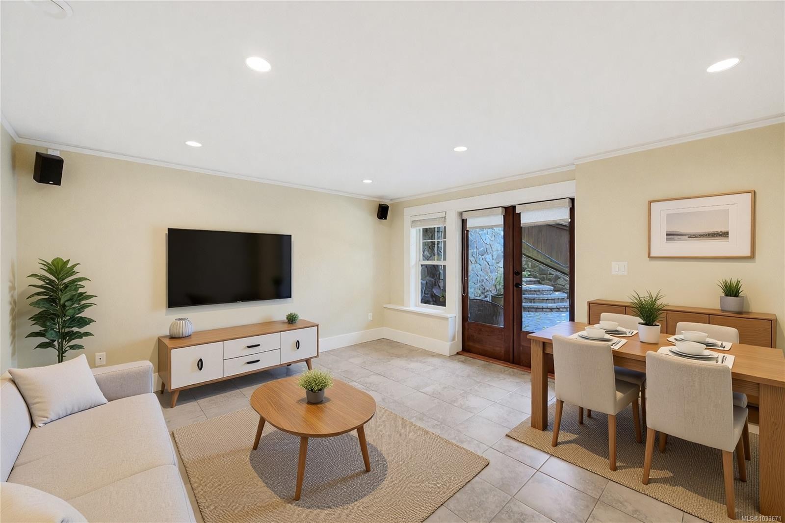 12 Briar Pl, Victoria, BC