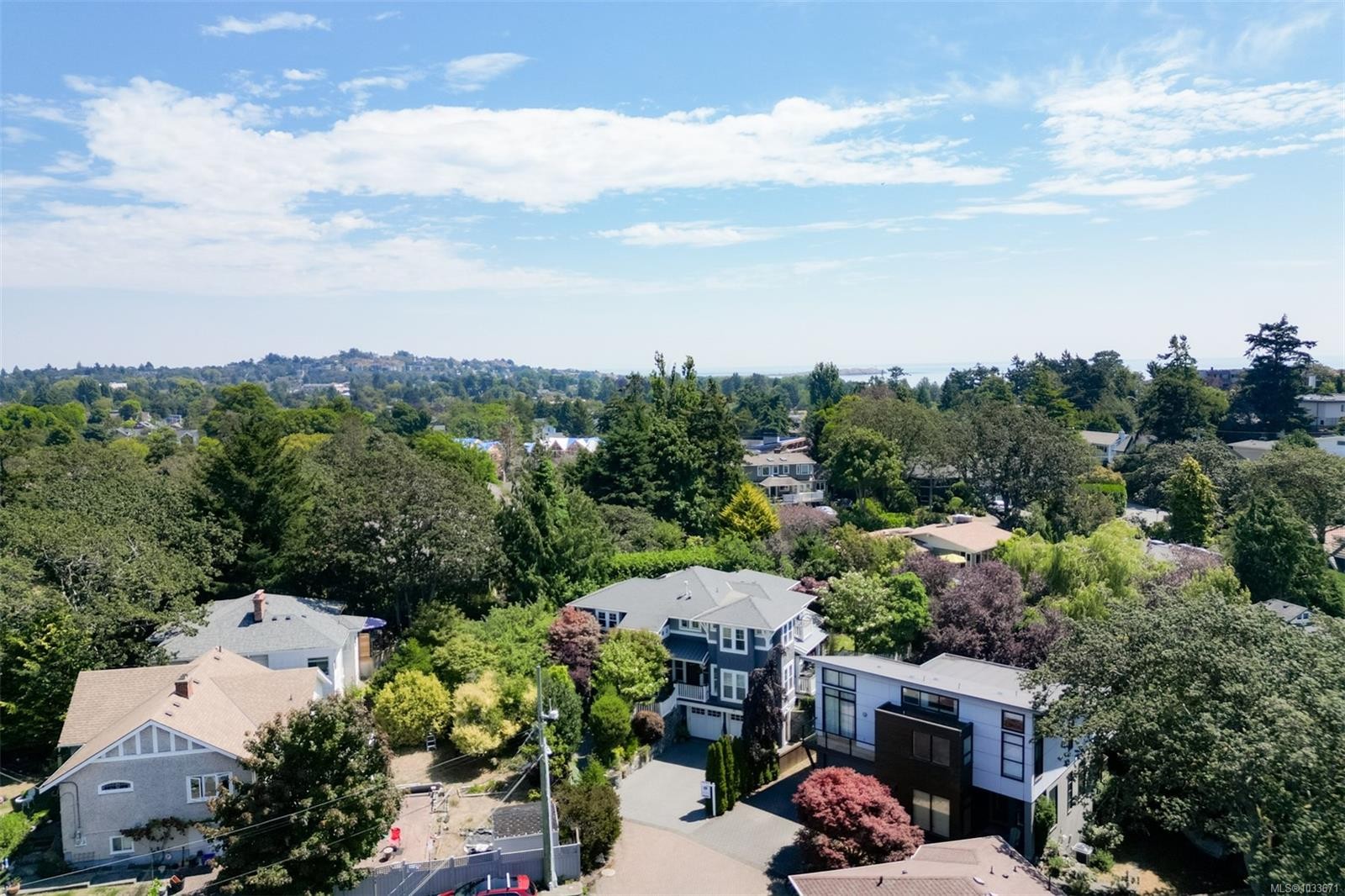 12 Briar Pl, Victoria, BC