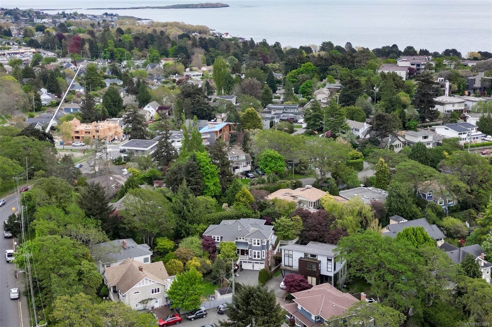 12 Briar Pl, Victoria, BC