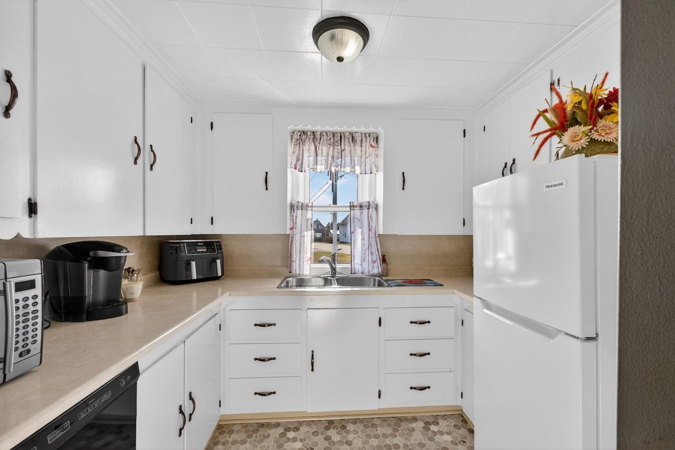 27 Garden Drive, Kensington, PE