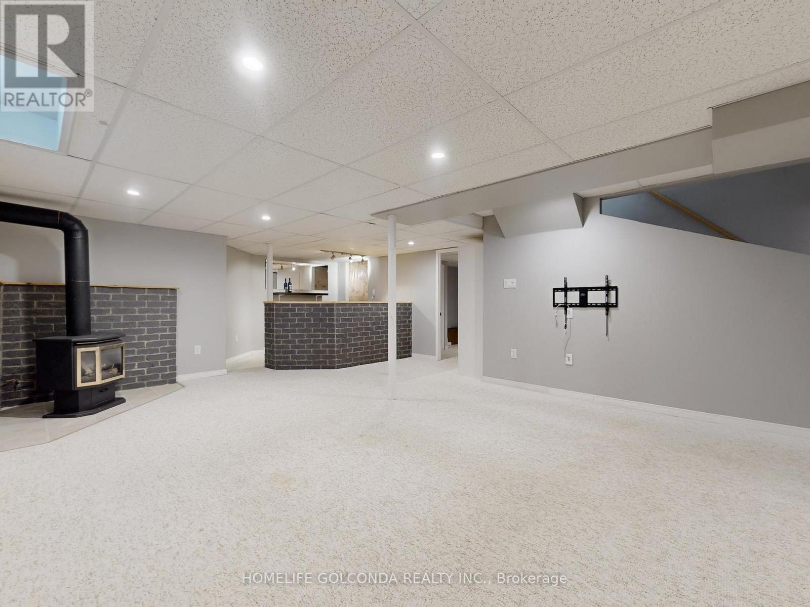 39 Etherington Crescent, Barrie, ON - Indoor Photo Showing Other Room