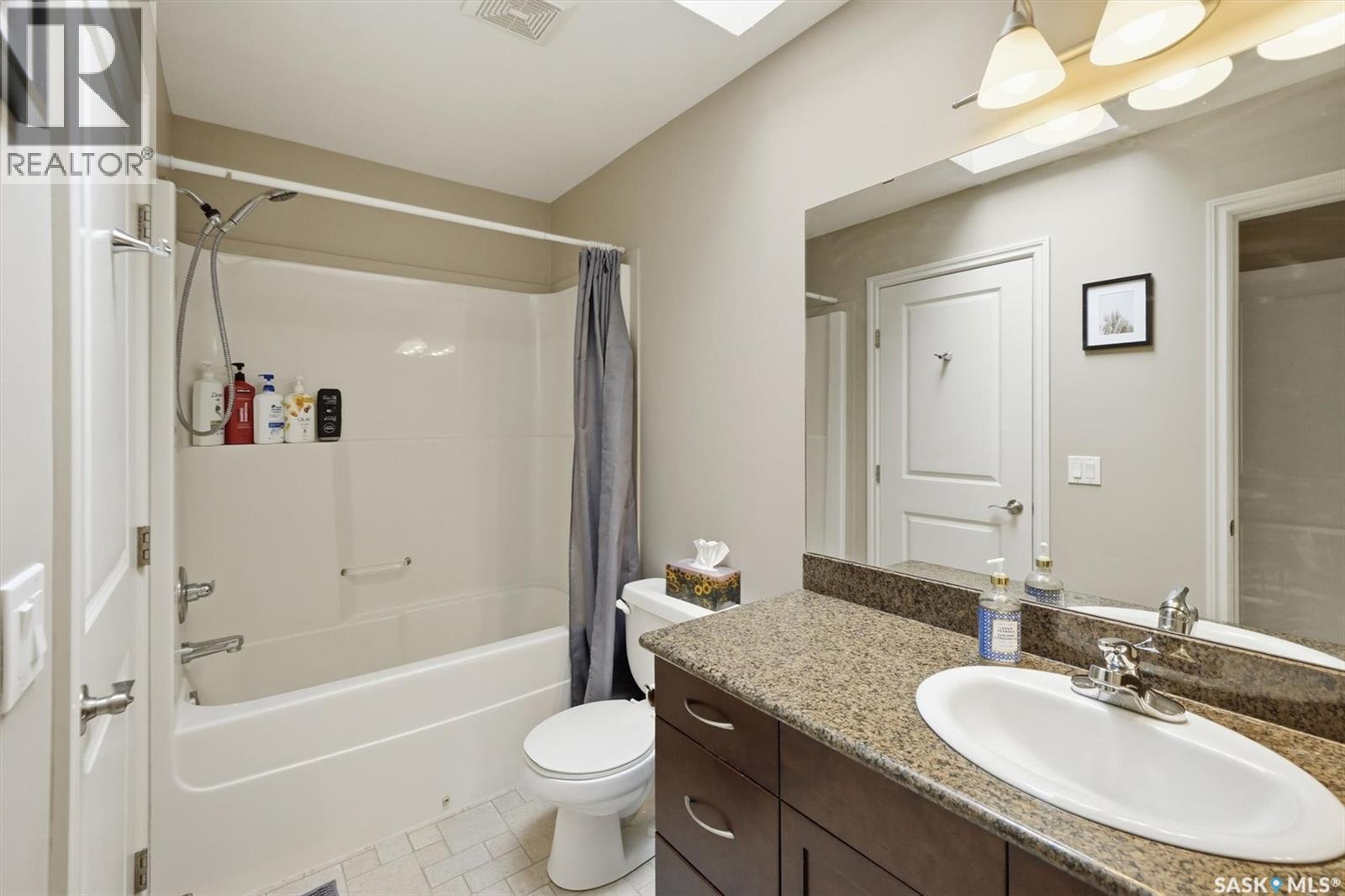 405 615 Lynd Crescent, Saskatoon, SK - Indoor Photo Showing Bathroom