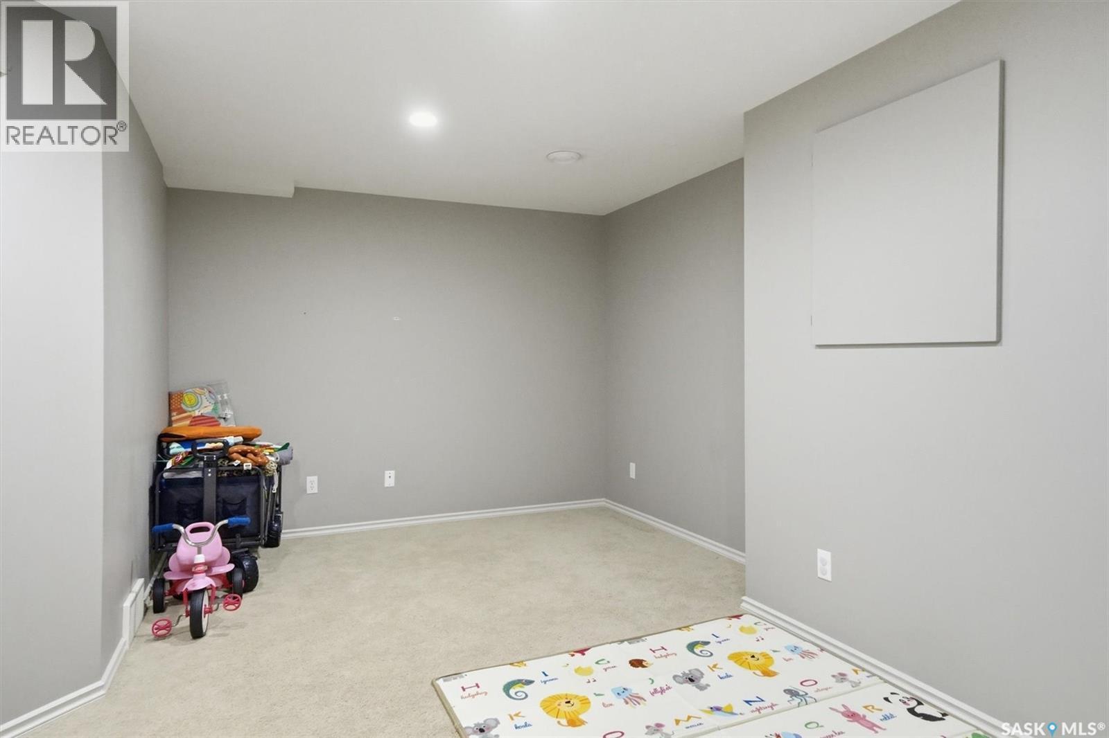 405 615 Lynd Crescent, Saskatoon, SK - Indoor