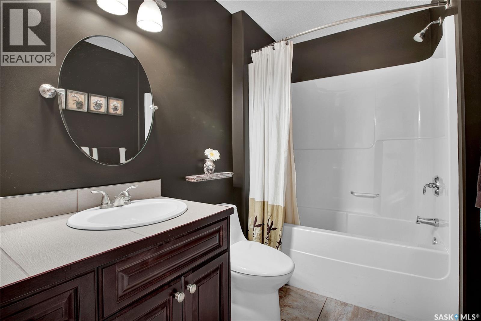 48 Mawson Drive, Shields, SK - Indoor Photo Showing Bathroom
