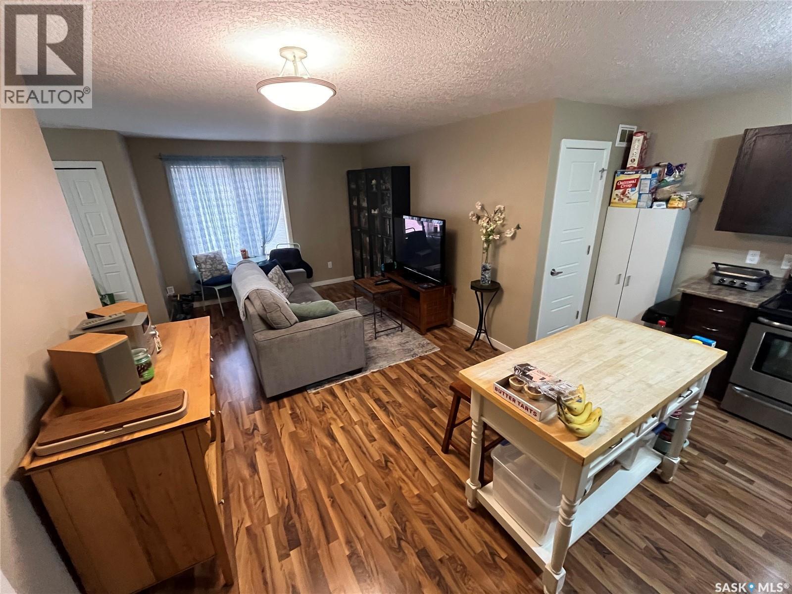 51 5565 Blake Crescent, Regina, SK - Indoor