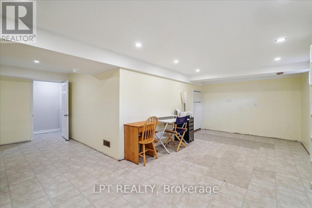 26 Wright Crescent S, Caledon, ON - Indoor