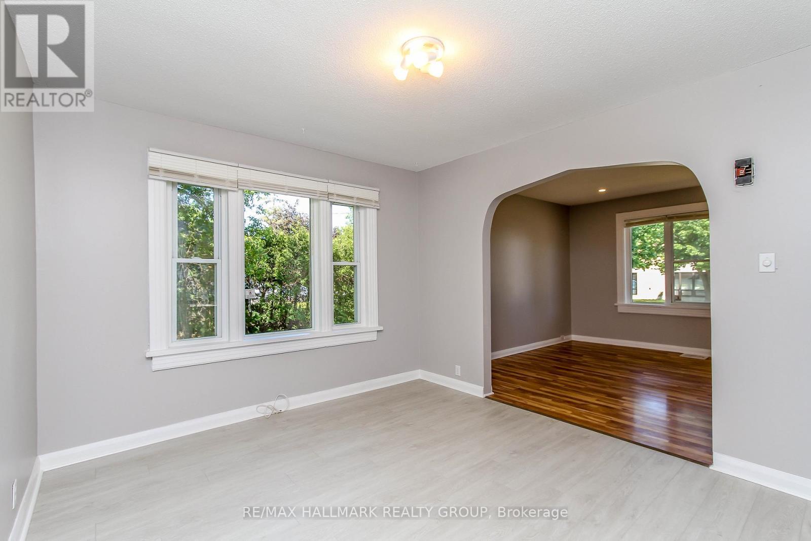 448 Pleasant Park Road, Ottawa, ON - Indoor Photo Showing Other Room
