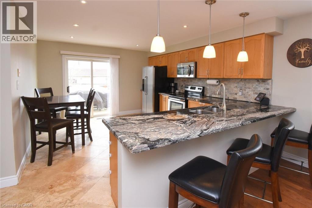 21 Glengary Crescent, Caledonia, ON - Indoor Photo Showing Other Room