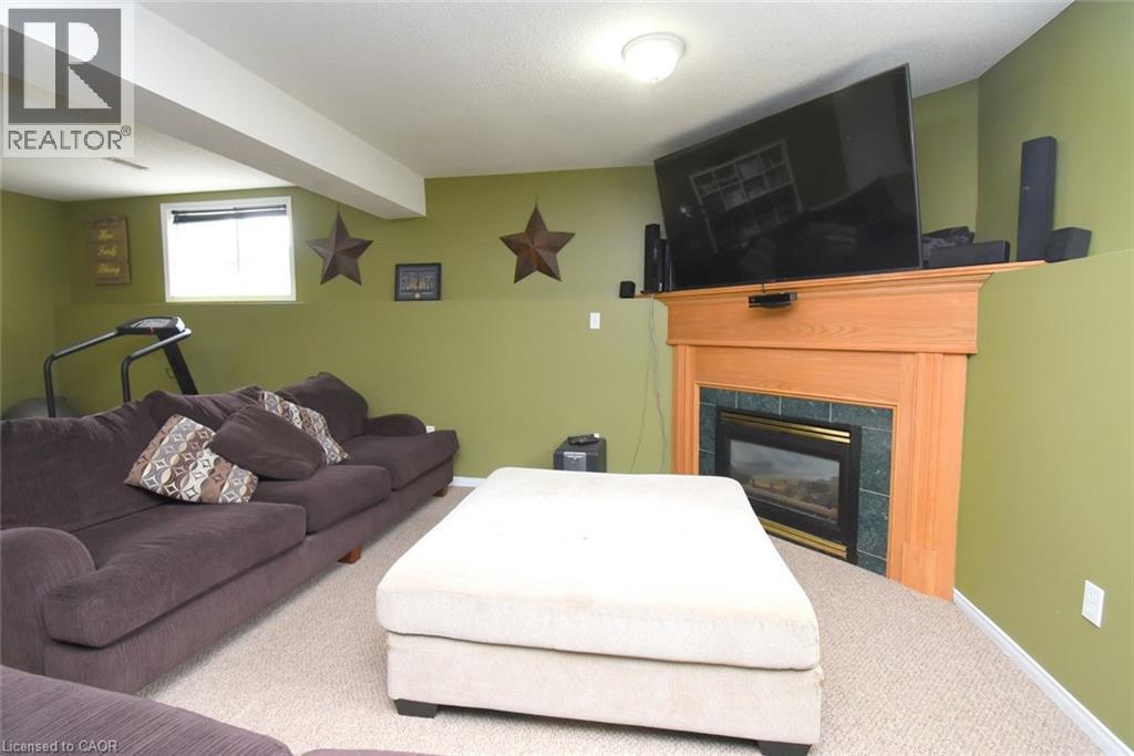 21 Glengary Crescent, Caledonia, ON - Indoor With Fireplace