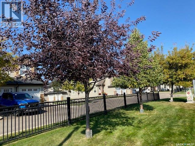 214 615 Lynd Crescent, Saskatoon, SK - Outdoor