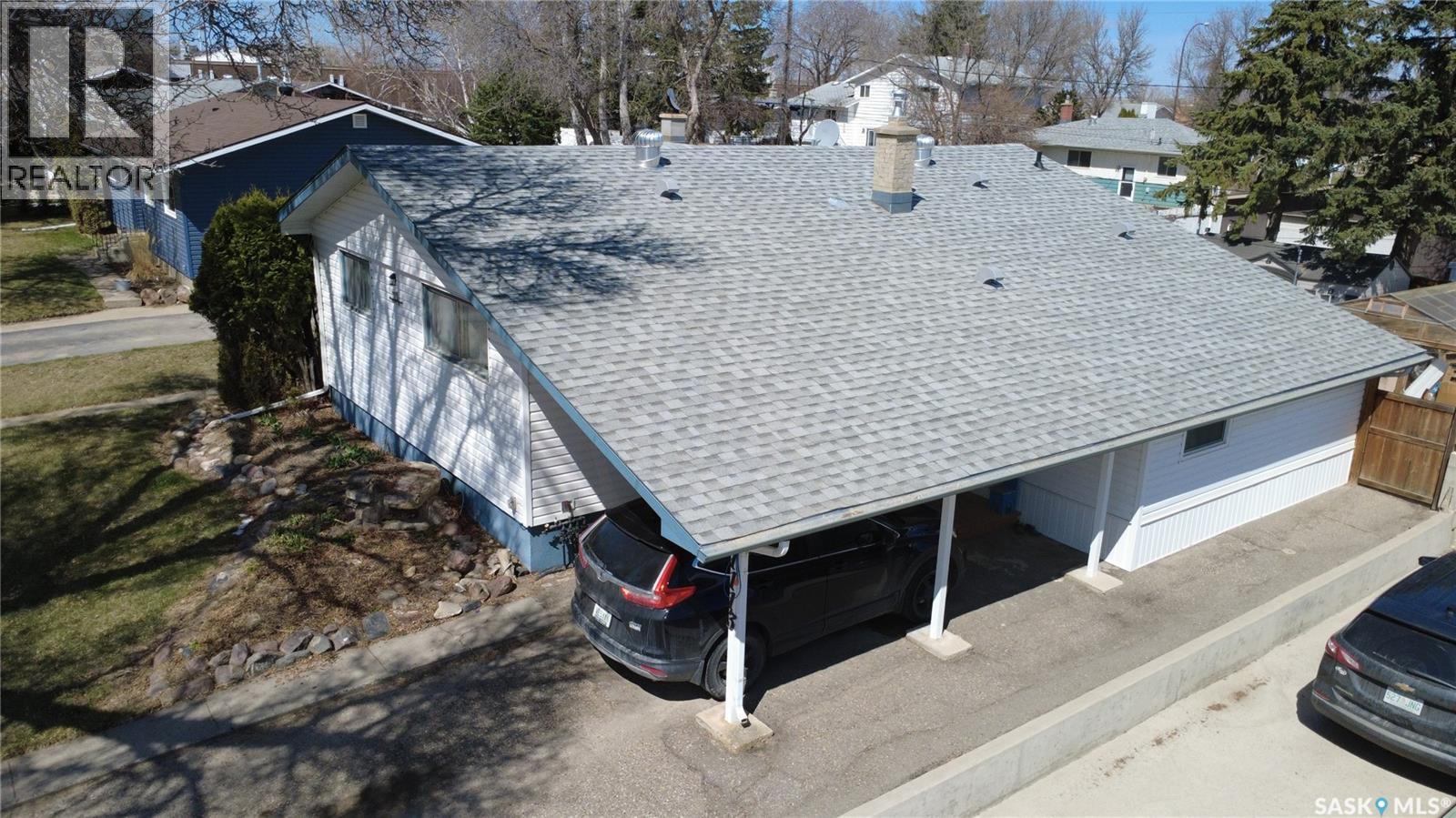 1113 Jubilee Drive, Swift Current, SK - Outdoor