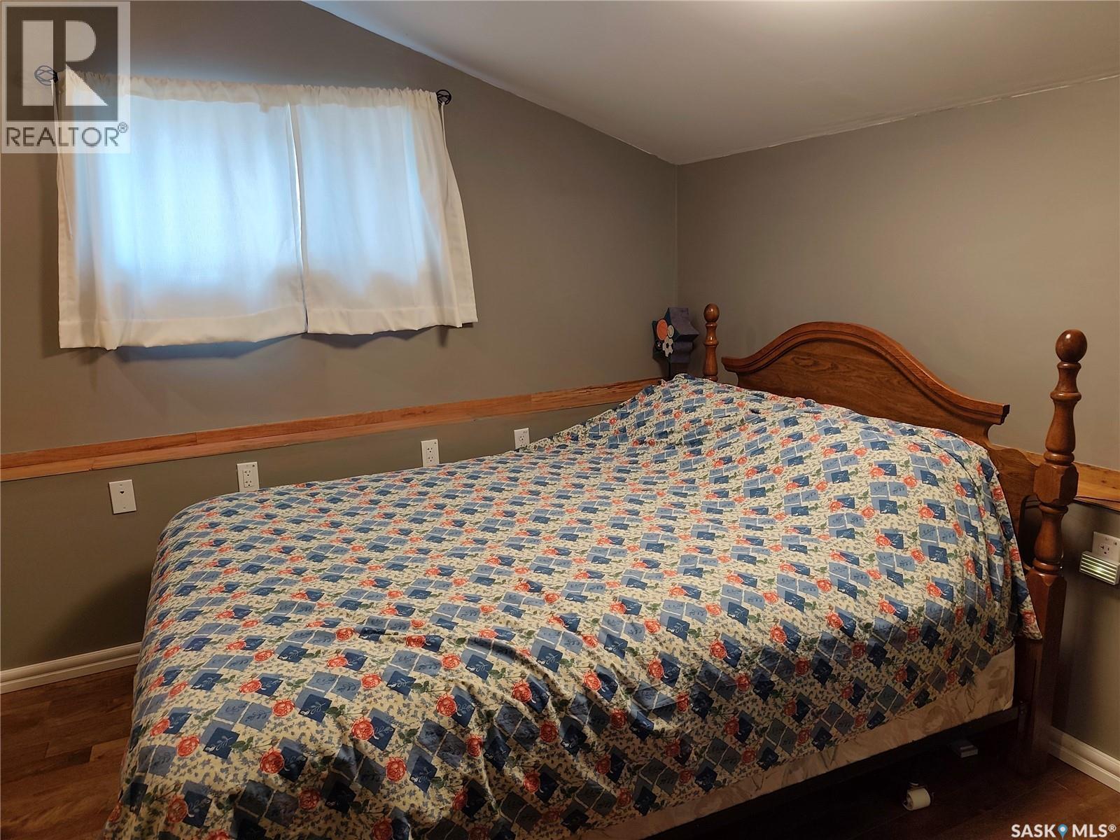 1113 Jubilee Drive, Swift Current, SK - Indoor Photo Showing Bedroom