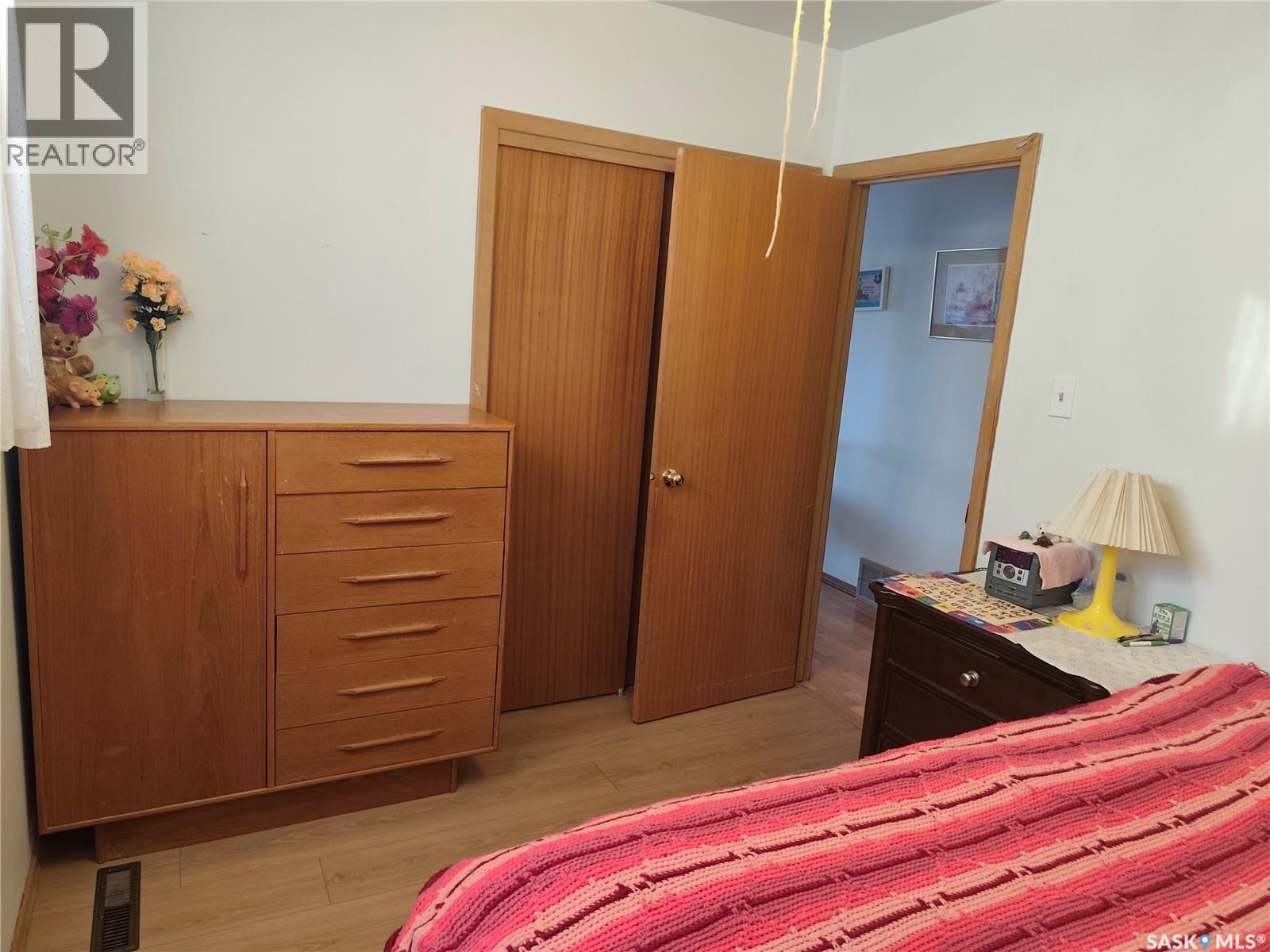 1113 Jubilee Drive, Swift Current, SK - Indoor Photo Showing Bedroom