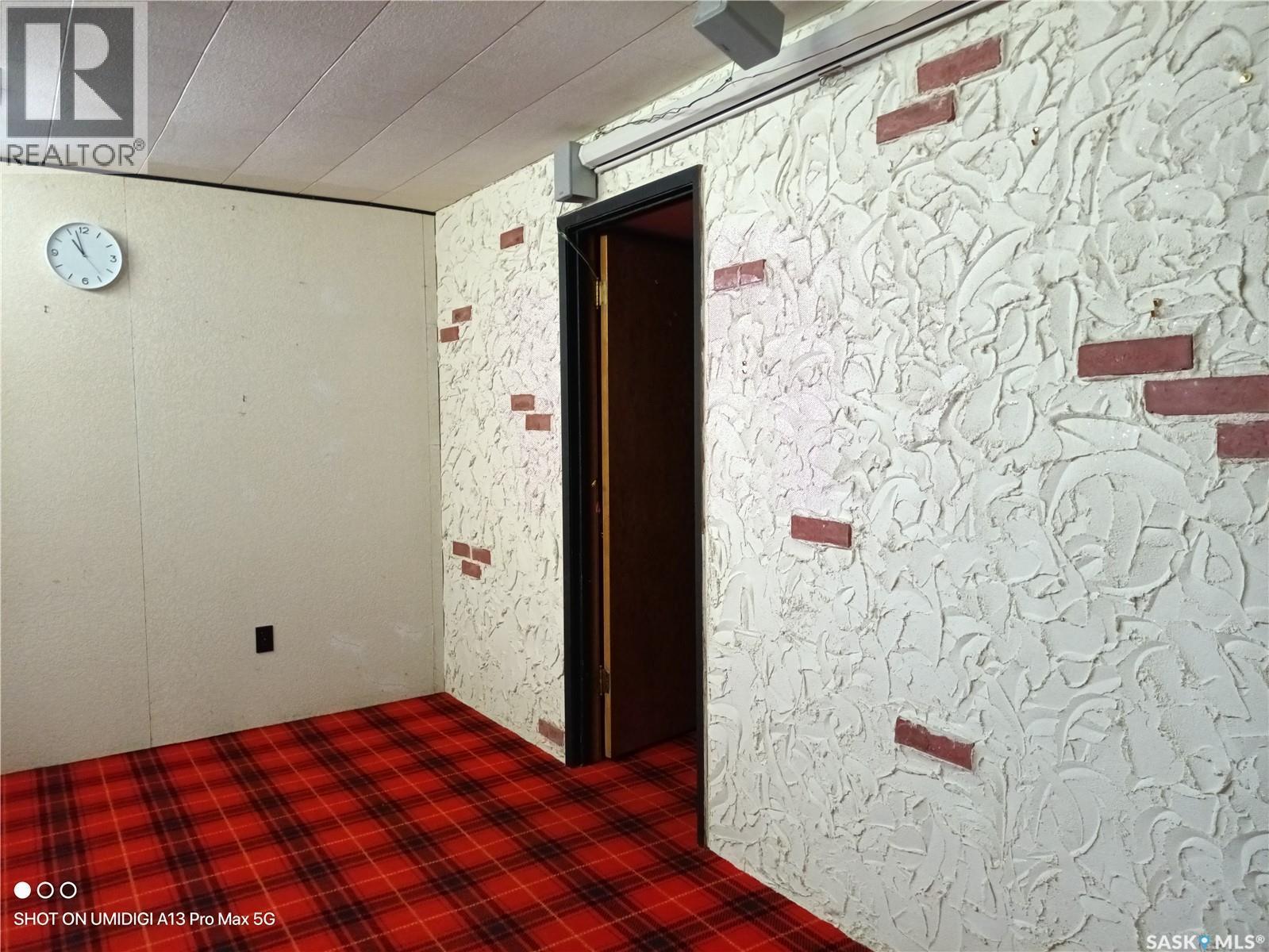 1113 Jubilee Drive, Swift Current, SK - Indoor Photo Showing Other Room