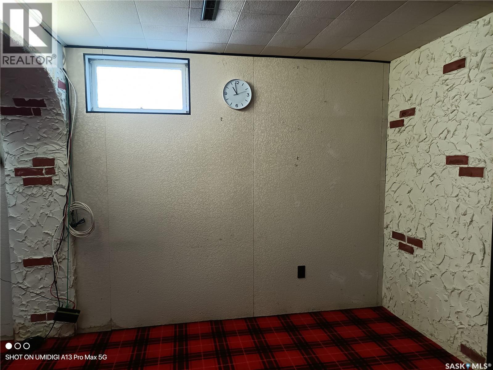 1113 Jubilee Drive, Swift Current, SK - Indoor Photo Showing Other Room