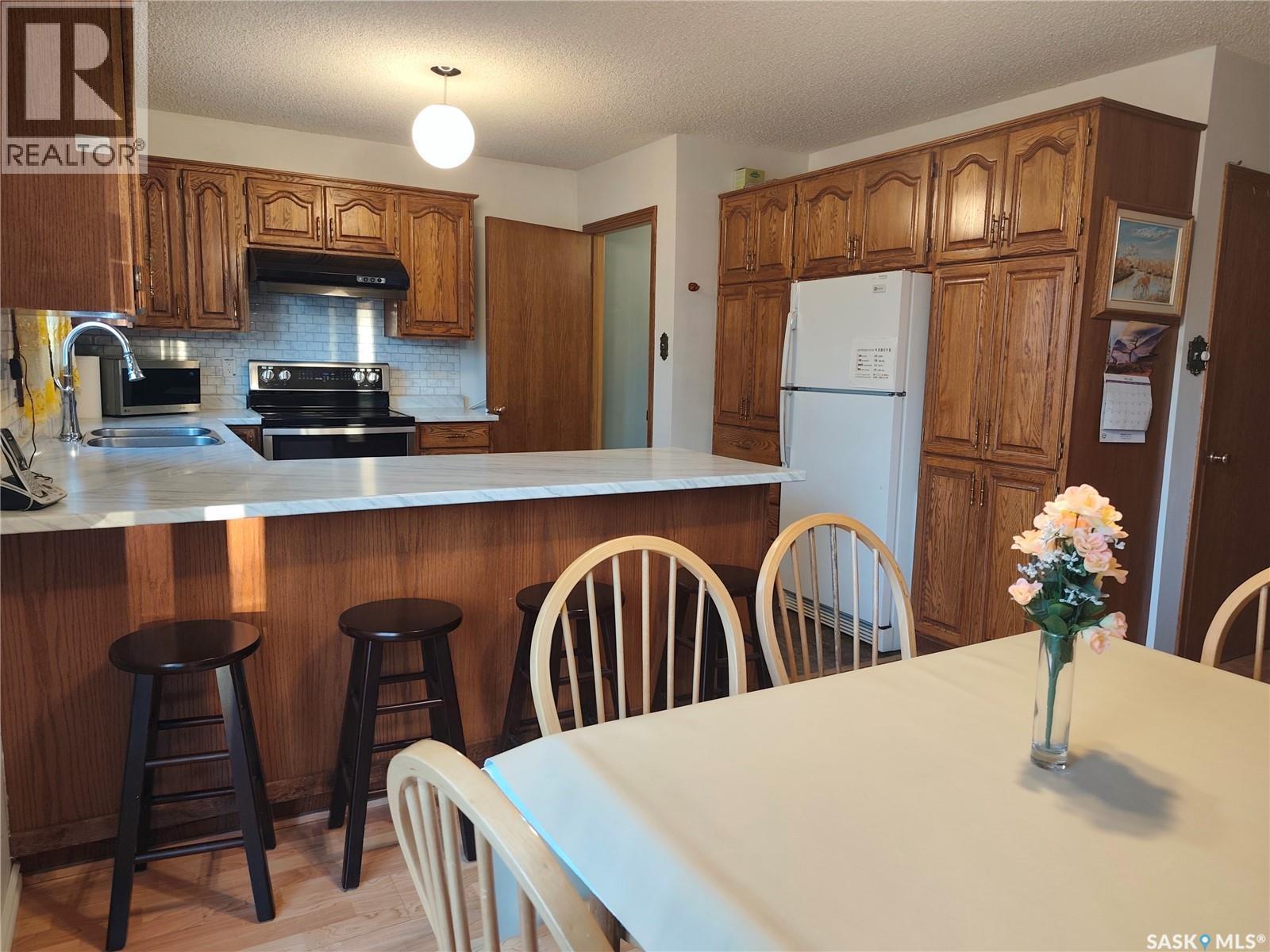 1113 Jubilee Drive, Swift Current, SK - Indoor