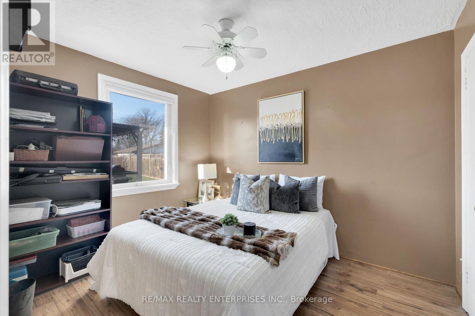 951 Atwater Avenue, Mississauga, ON - Indoor Photo Showing Bedroom