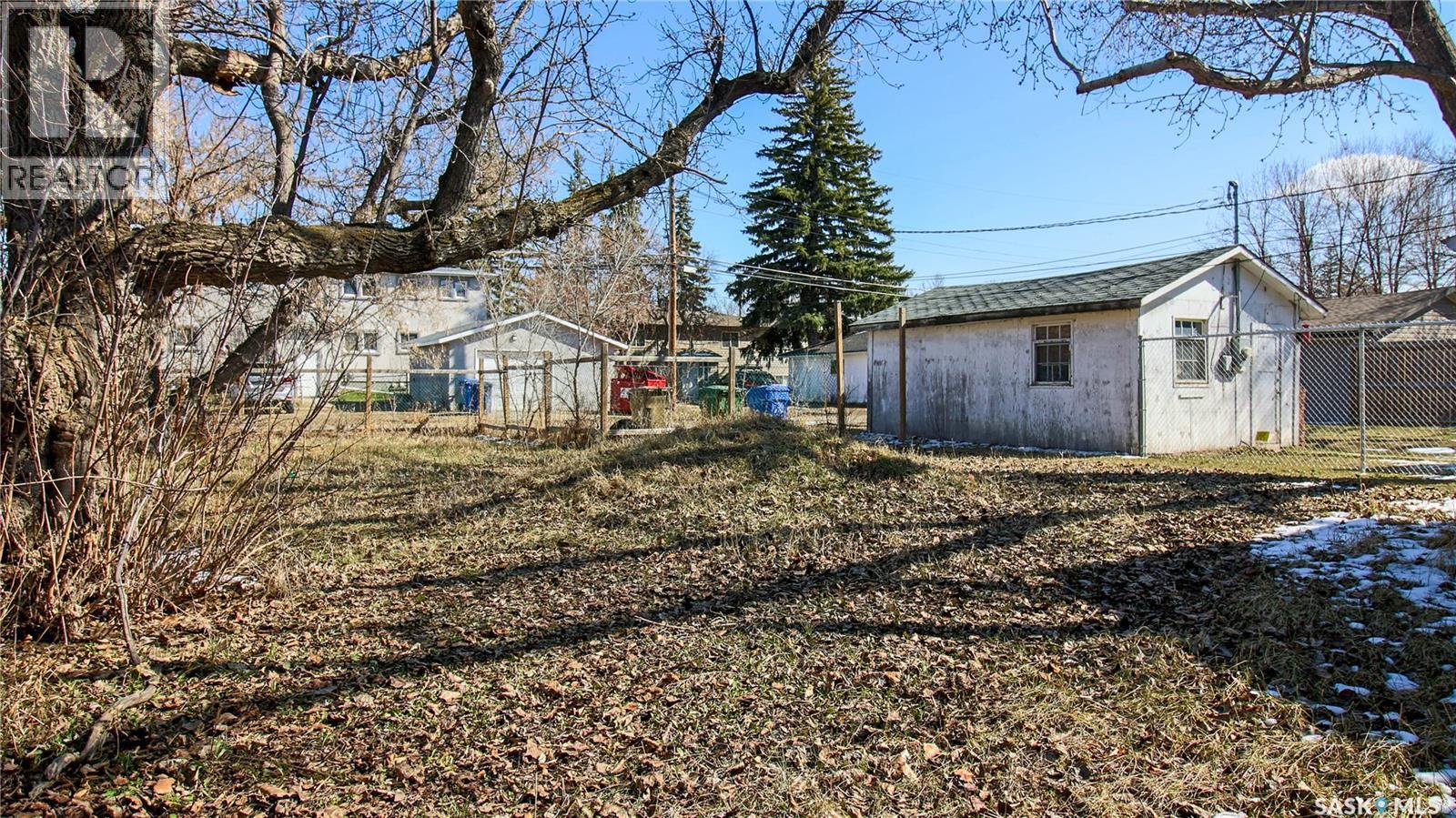 20 Cecil Crescent, Regina, SK - Outdoor