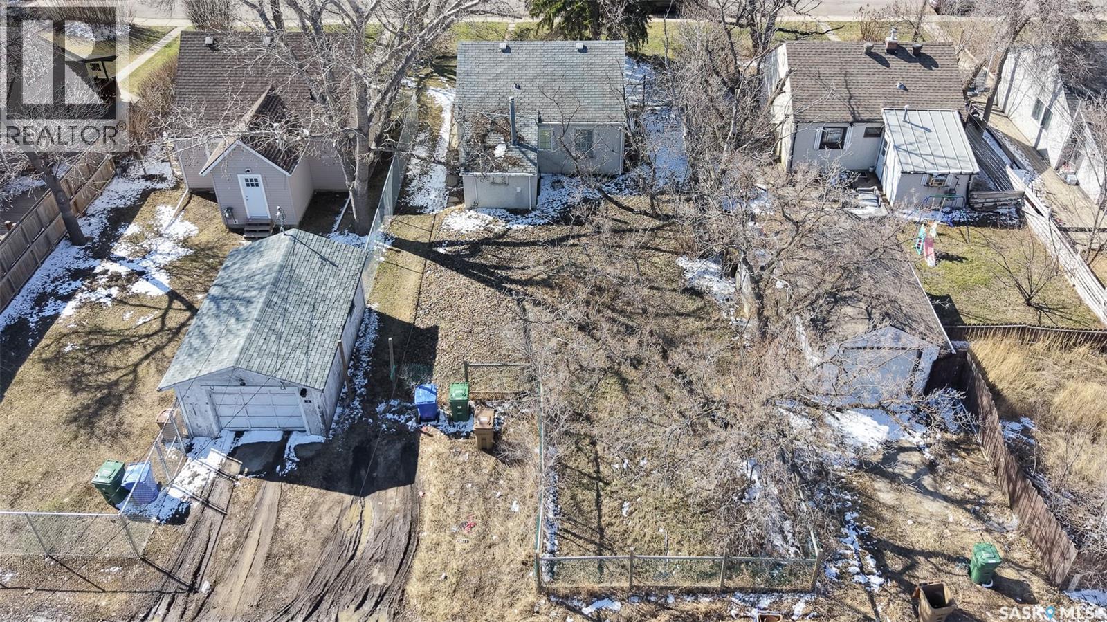 20 Cecil Crescent, Regina, SK - Outdoor