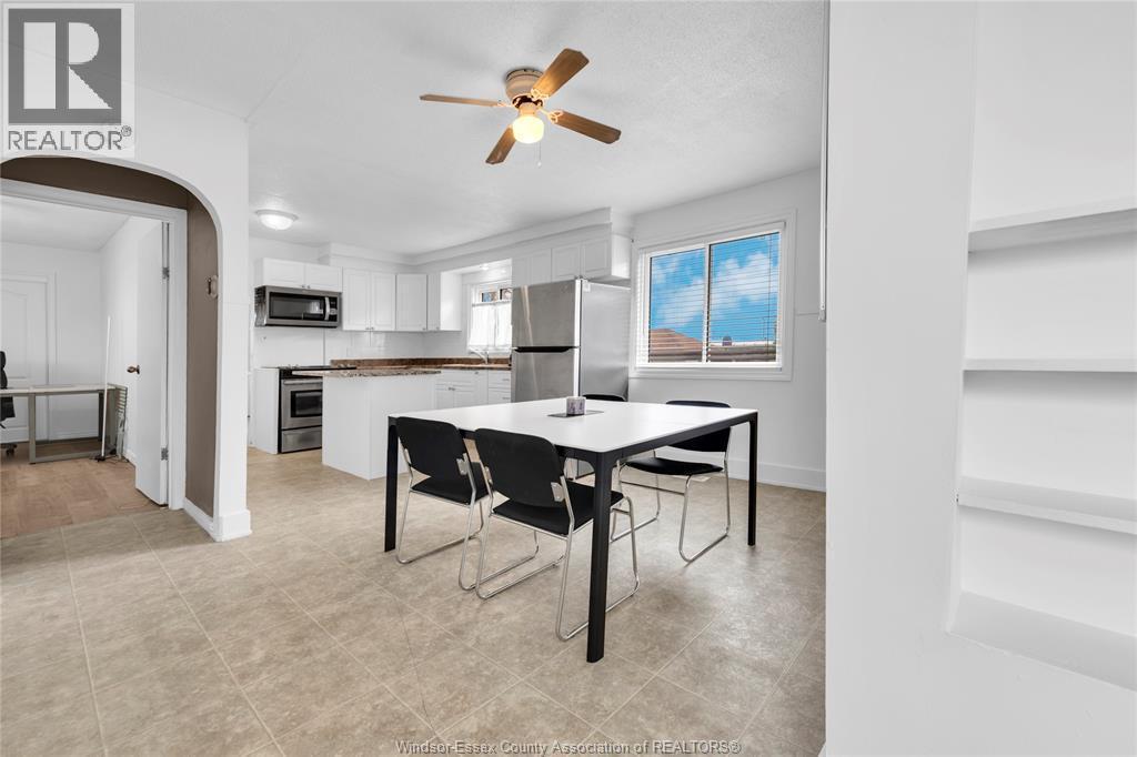 9572 Tecumseh Road, Windsor, ON