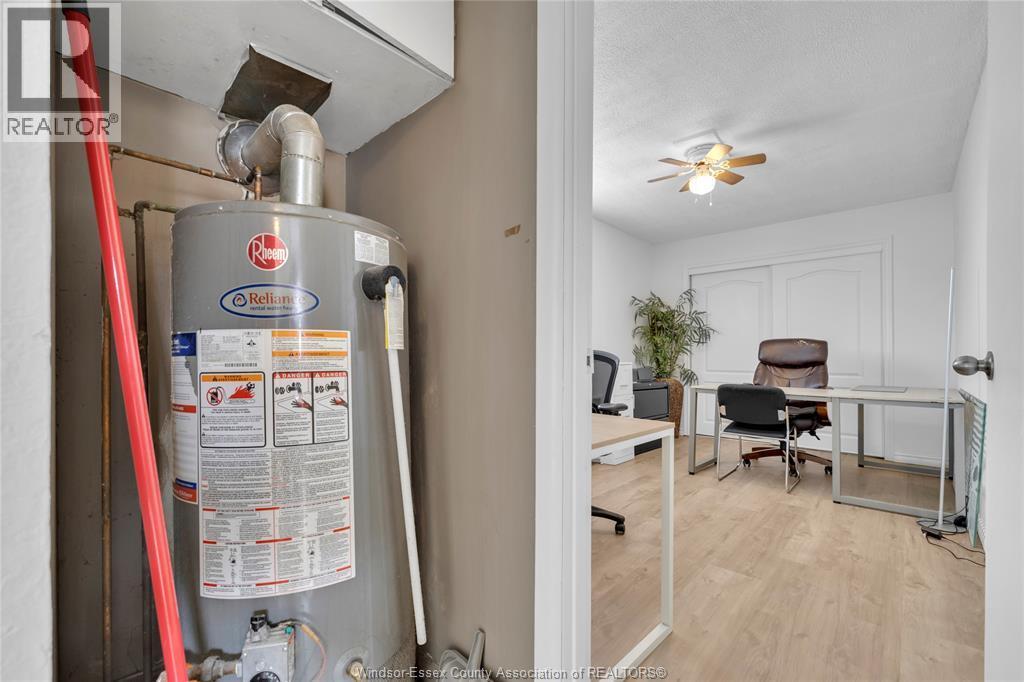 9572 Tecumseh Road, Windsor, ON