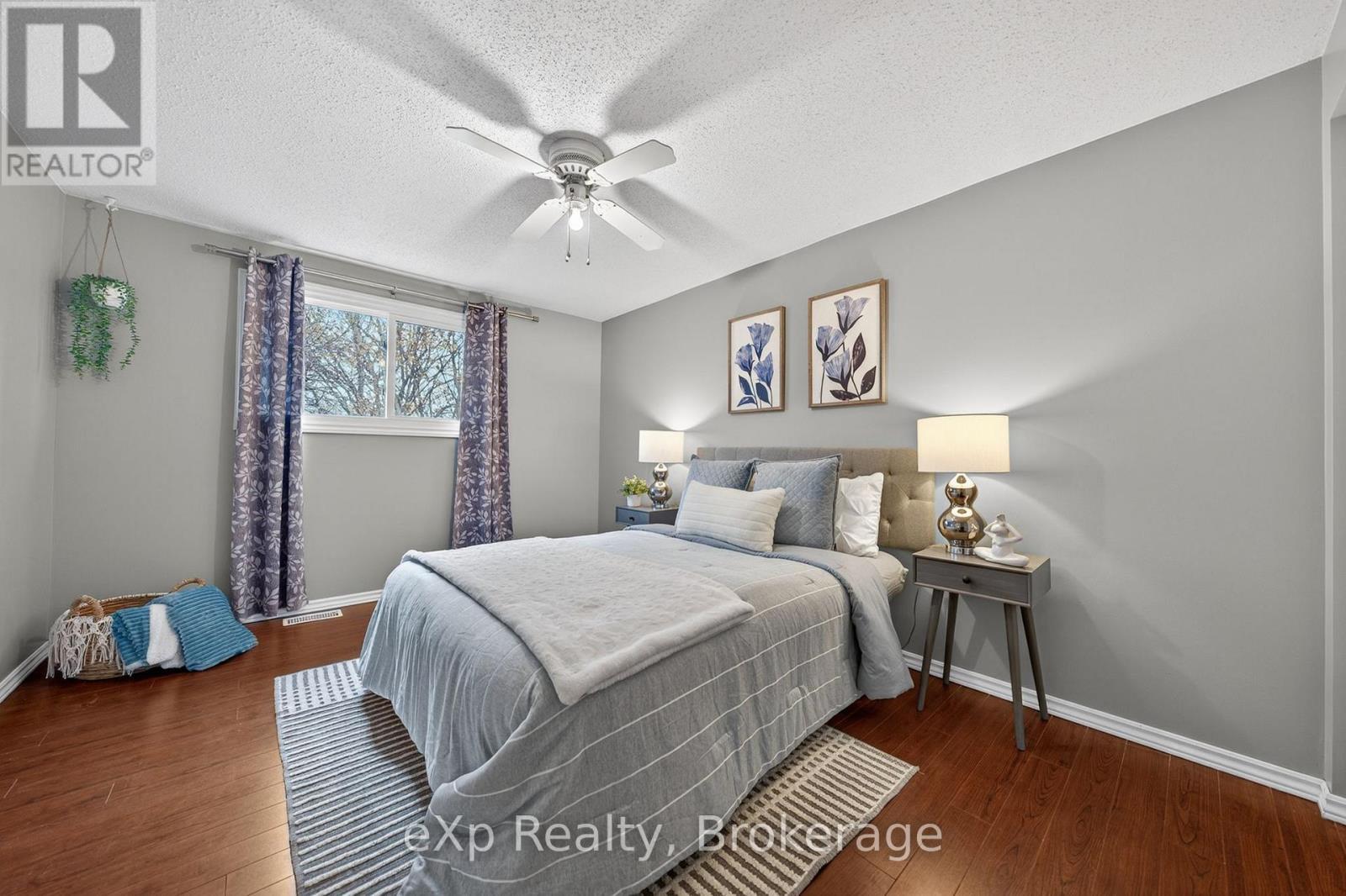 111 Connelly Drive, Kitchener, ON - Indoor Photo Showing Bedroom