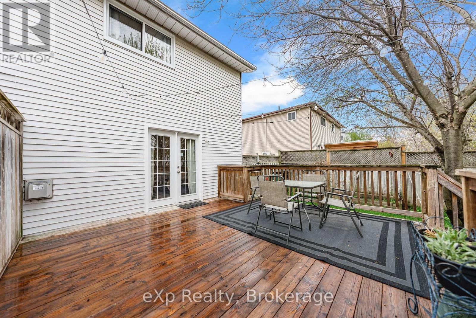 111 Connelly Drive, Kitchener, ON - Outdoor With Deck Patio Veranda With Exterior