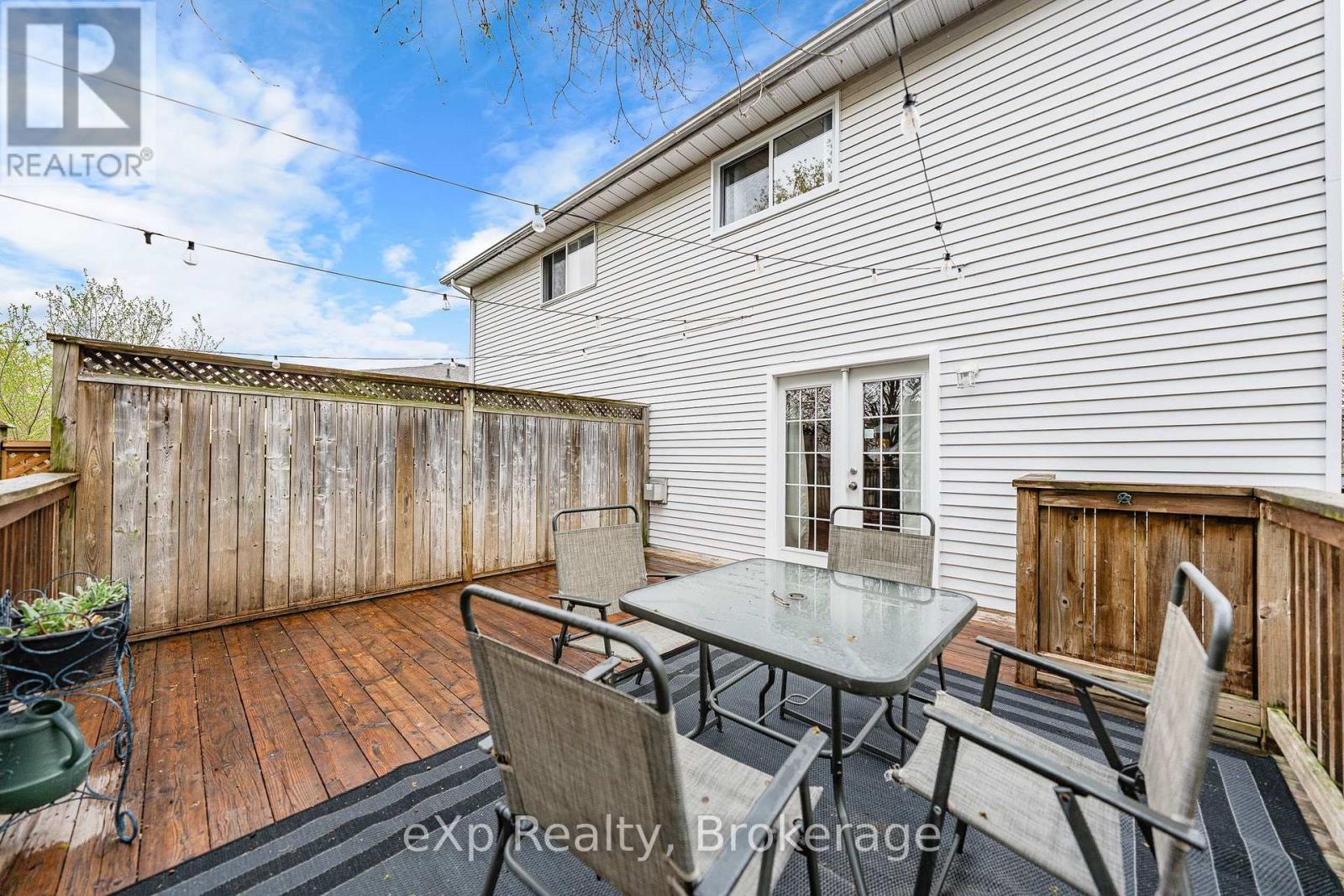 111 Connelly Drive, Kitchener, ON - Outdoor With Deck Patio Veranda With Exterior