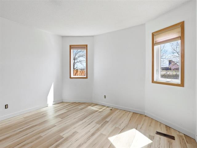 151 Penfold Cr, Winnipeg, MB