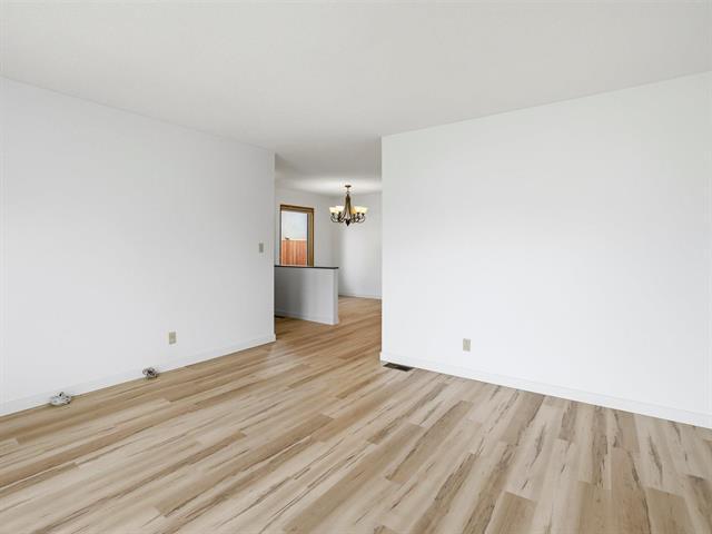 151 Penfold Cr, Winnipeg, MB