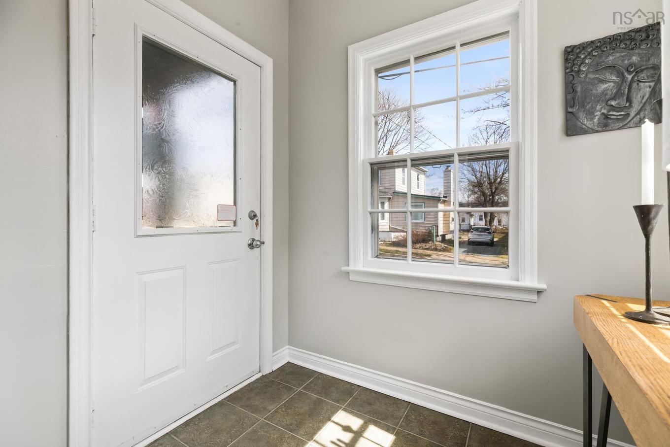 9 Dawson Street, Dartmouth, NS