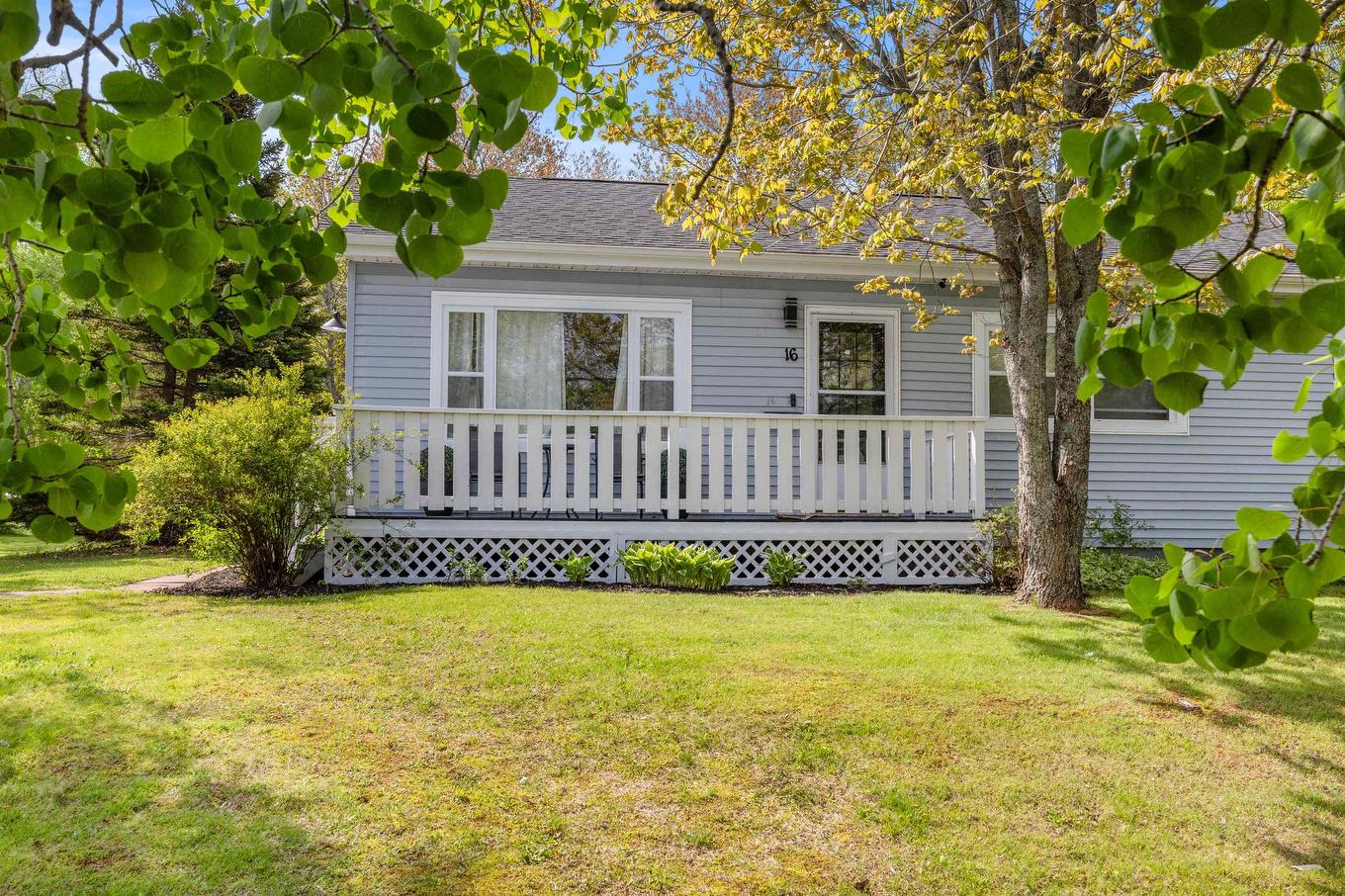 16 Oak Drive, Charlottetown, PE
