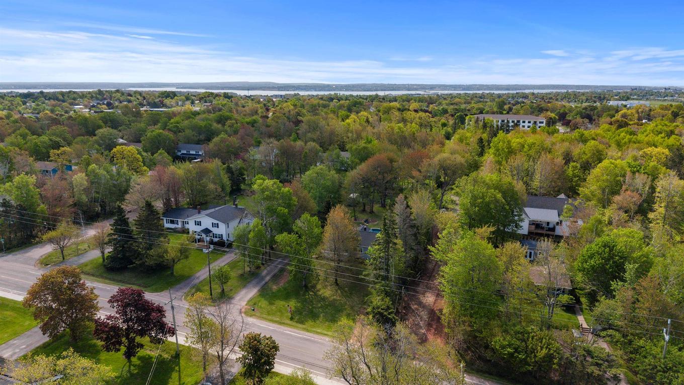 16 Oak Drive, Charlottetown, PE