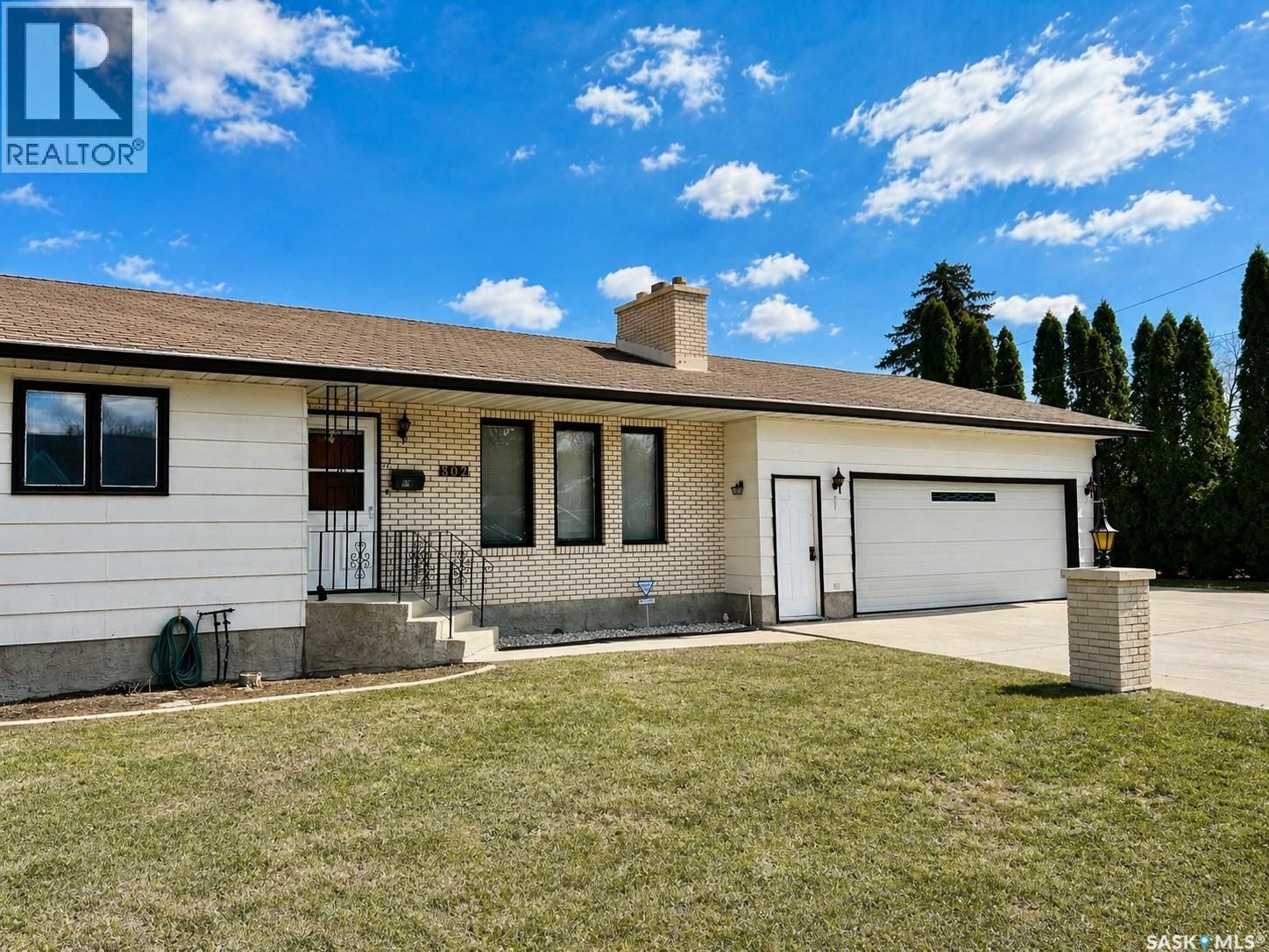 802 7Th Street E, Saskatoon, SK - Outdoor