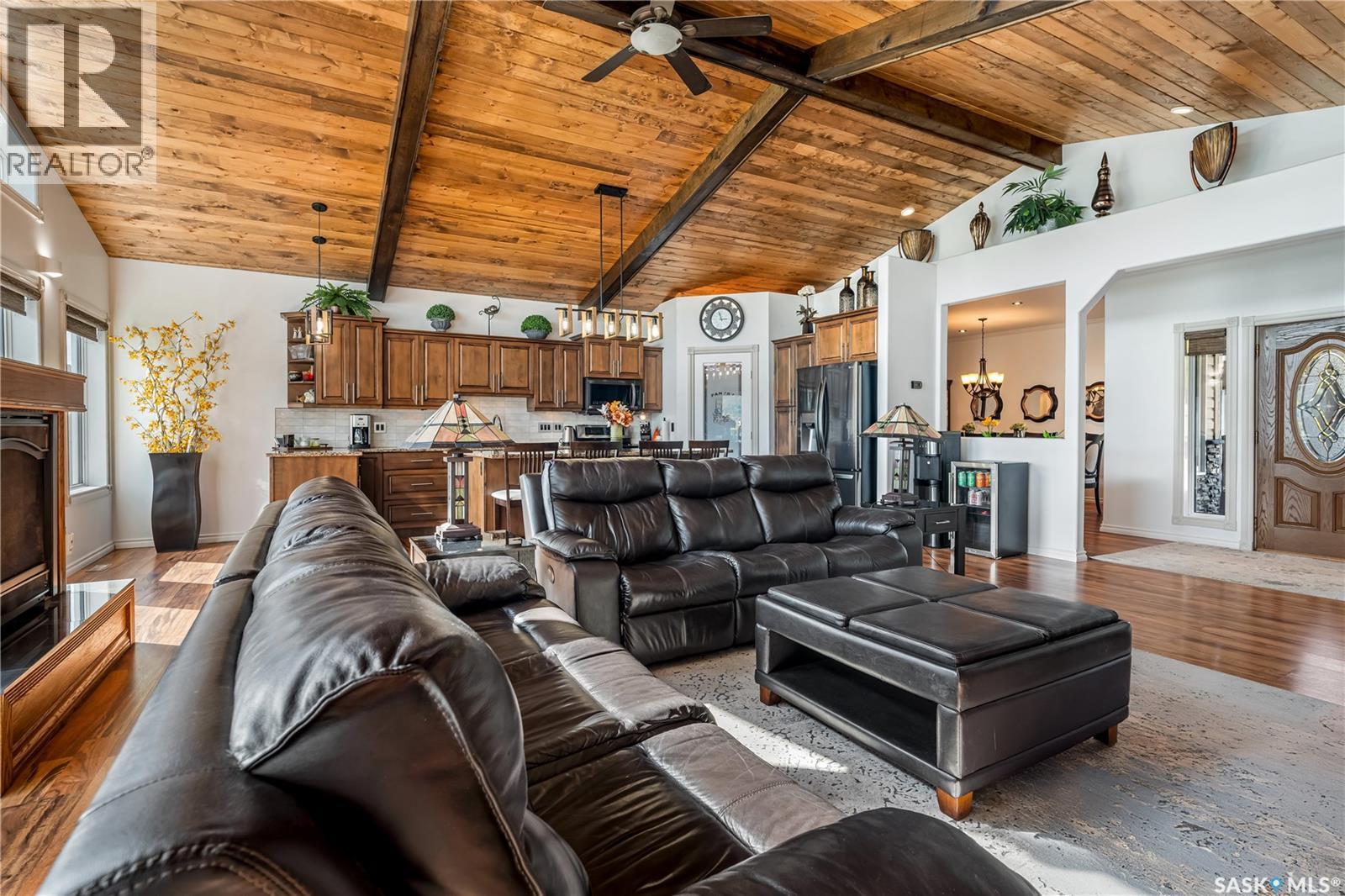 244 Moose Road, Crooked Lake, SK - Indoor Photo Showing Living Room