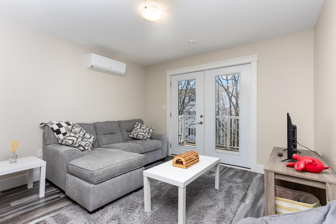 304 29 Stratford Road, Stratford, PE