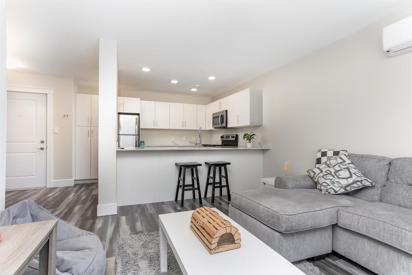 304 29 Stratford Road, Stratford, PE