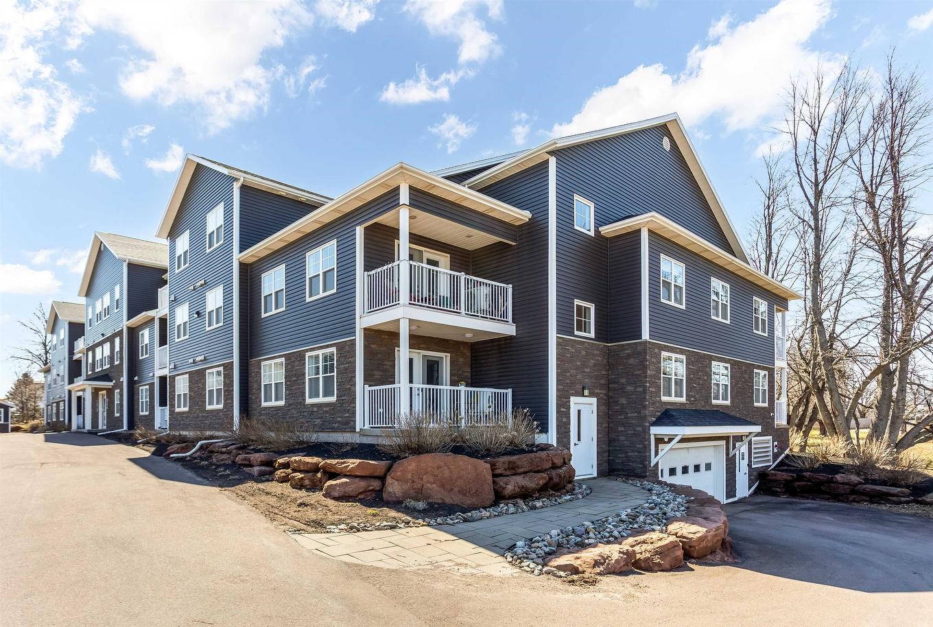 304 29 Stratford Road, Stratford, PE