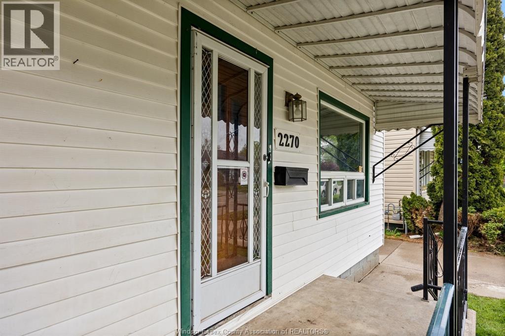 2270 Marentette, Windsor, ON - Outdoor With Exterior