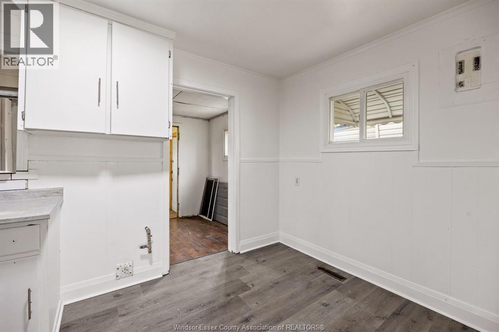 2270 Marentette, Windsor, ON - Indoor Photo Showing Other Room
