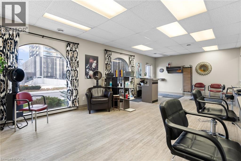 10 Glebe Street, Cambridge, ON