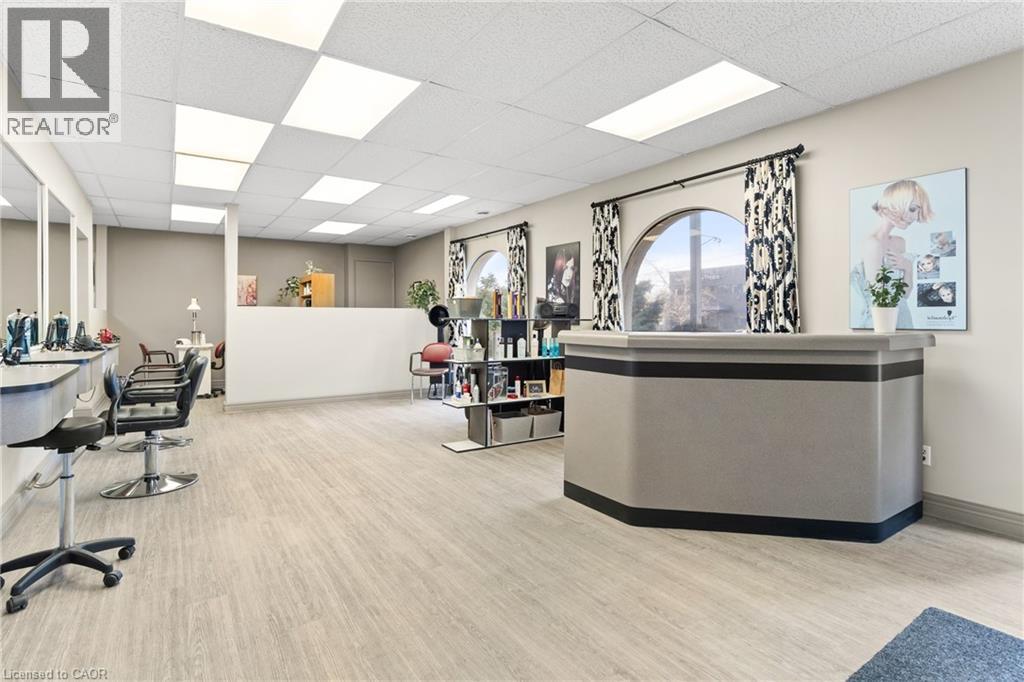 10 Glebe Street, Cambridge, ON