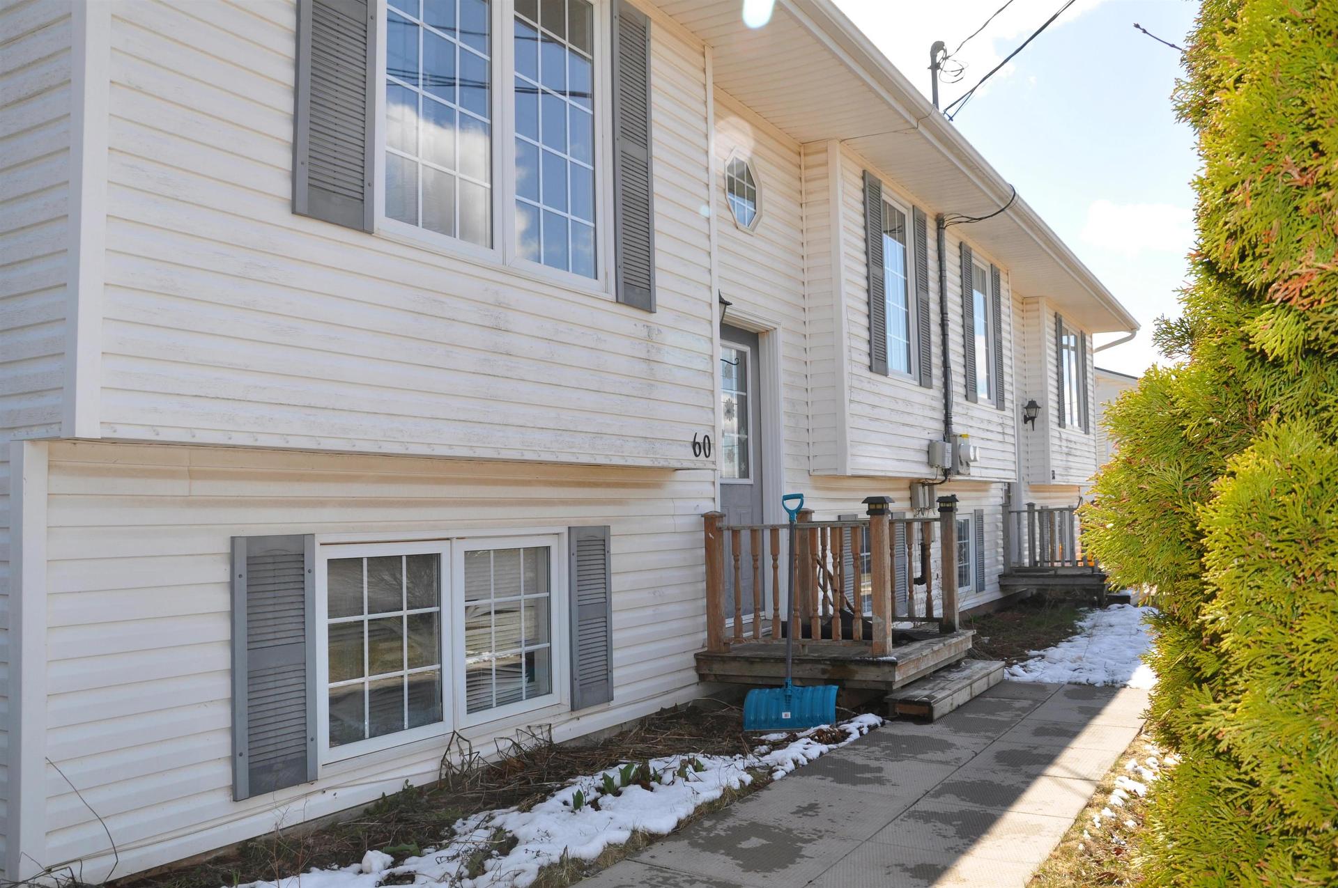 58-60 Lowther Drive, Cornwall, PE