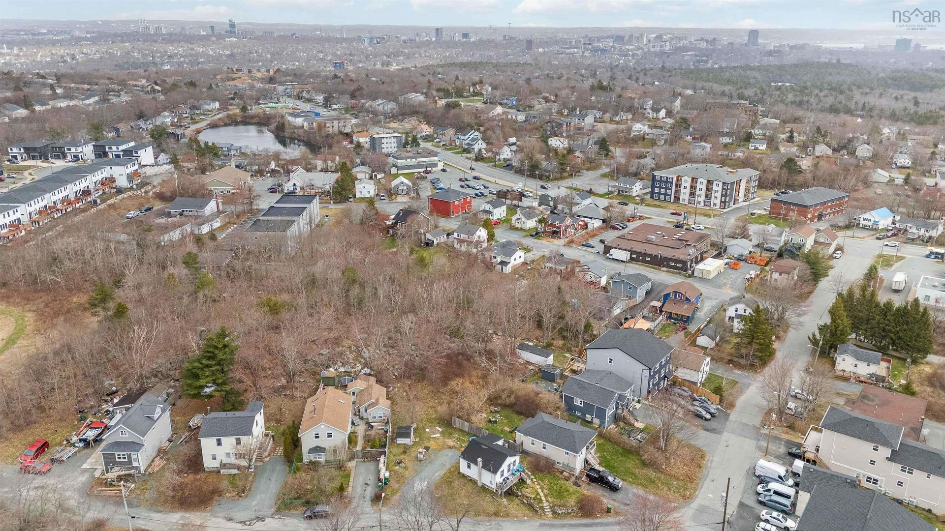 1 Trelyn Road, Halifax, NS