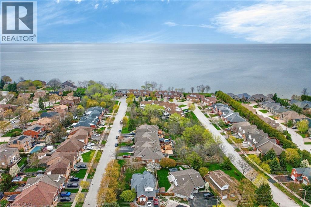 Steps to Beach - 83 Morrison Crescent, Grimsby, ON - Outdoor With Body Of Water With View