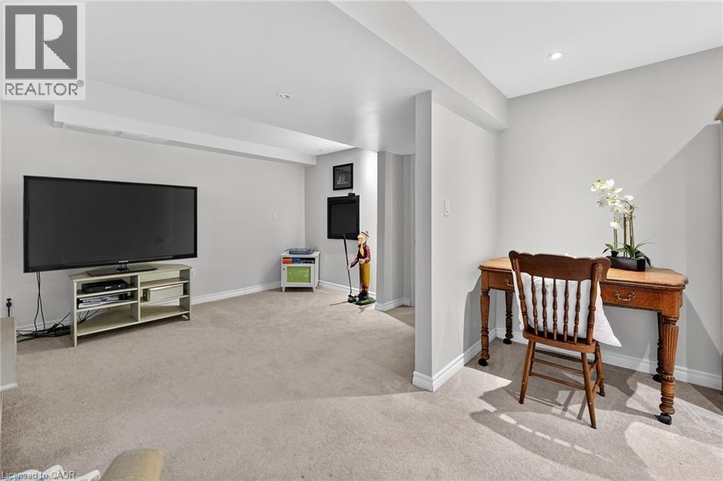 83 Morrison Crescent, Grimsby, ON - Indoor Photo Showing Other Room