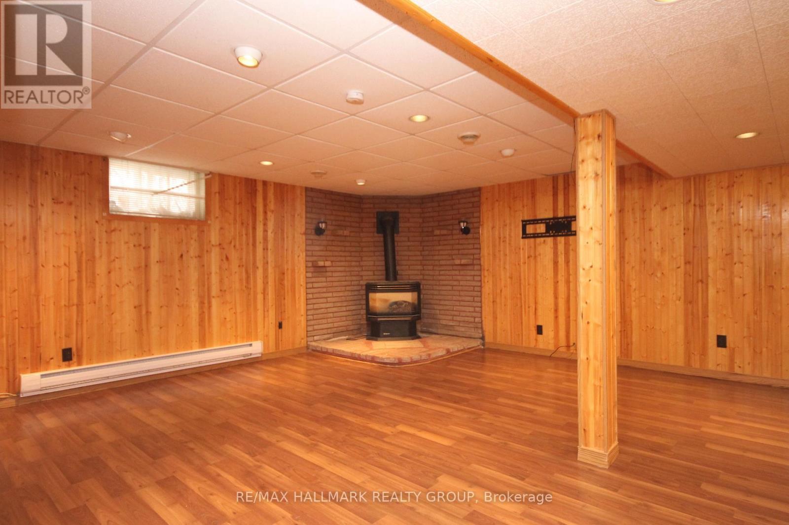 461 Lawson Avenue, Ottawa, ON - Indoor