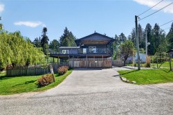 215 Maliview Dr Salt Spring, BC V8K 1R7